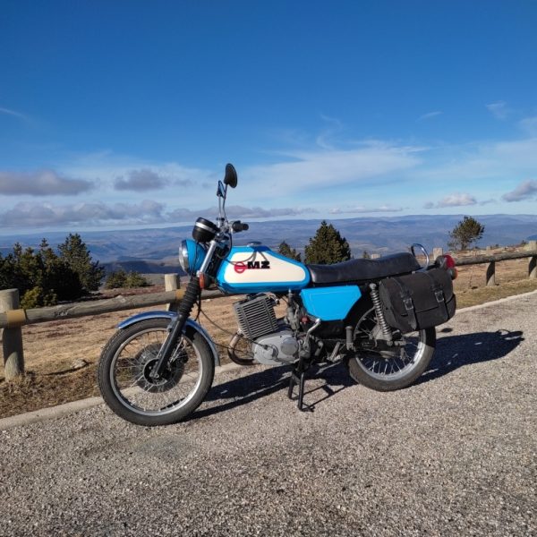 Vue superbe depuis le sommet du mont Aigoual (Cévennes)